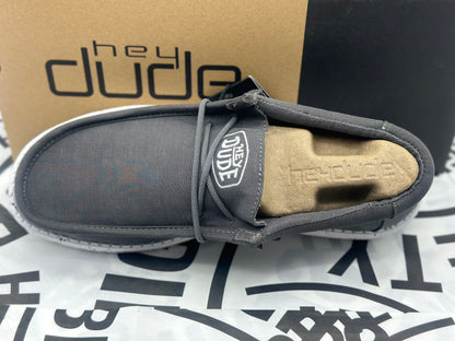 Hey Dude
Mocassins pour hommes neuves ultra légères tailles 43