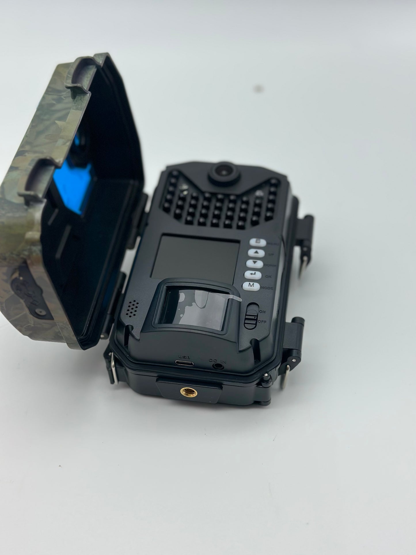 Camera de surveillance , 30MP HD avec Vision Nocturne Infrarouge Étanche IP66 et Activée par Le Mouvement
