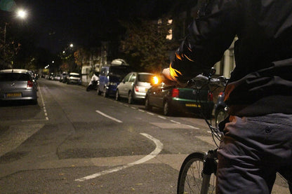 Clignotants pour Vélo et Trottinette Électrique | Trottinette Adaptateur sont Vendus Séparément | Étanche-Léger-Durable Guidon Installation Instantanée