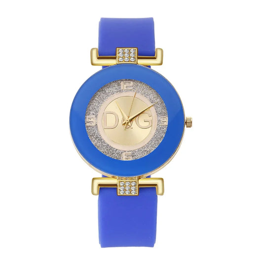 Montres simples à quartz noir et blanc pour femmes, design minimaliste, bracelet en silicone, montre-bracelet à grand cadran, montre créative de mode pour femmes 2024