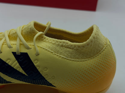 Crampons new balance TEKELA MAGIQUE FG V4+ chaussures