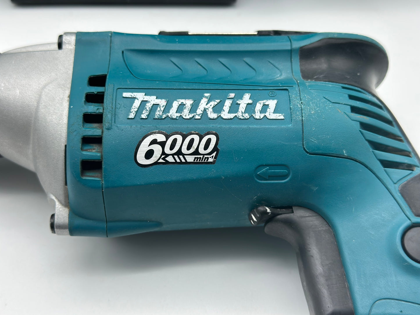 Visseuse plaque de plâtre 570 W - Makita FS6300R parfait état
