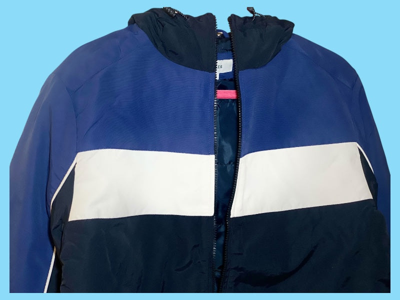 Veste Matelassé à Capuche Taille M NEUF