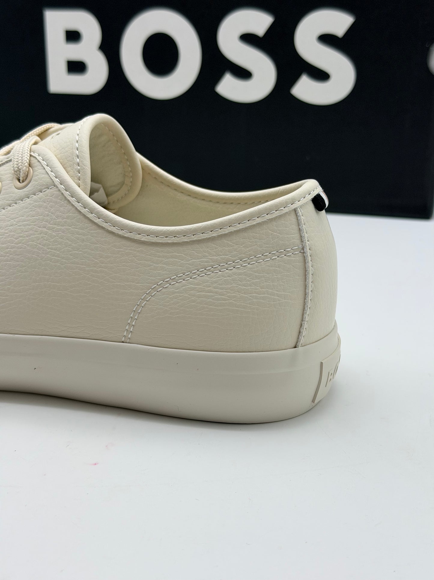 BOSS Hommes Aiden Tenn Baskets Basses en Similicuir grainé