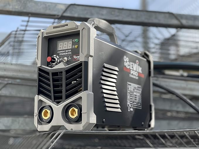Cevik Pro CE TITANIUM201 Equipement de Soudage Inverter MMA 200A Professionnel