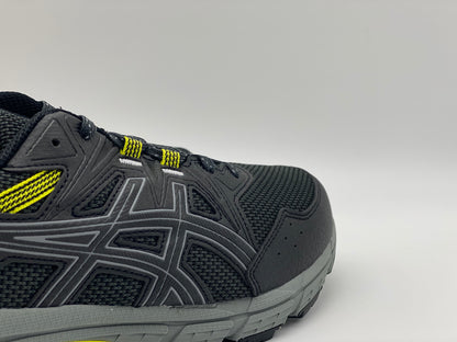 Baskets Asics neuves et authentique taille 42,5