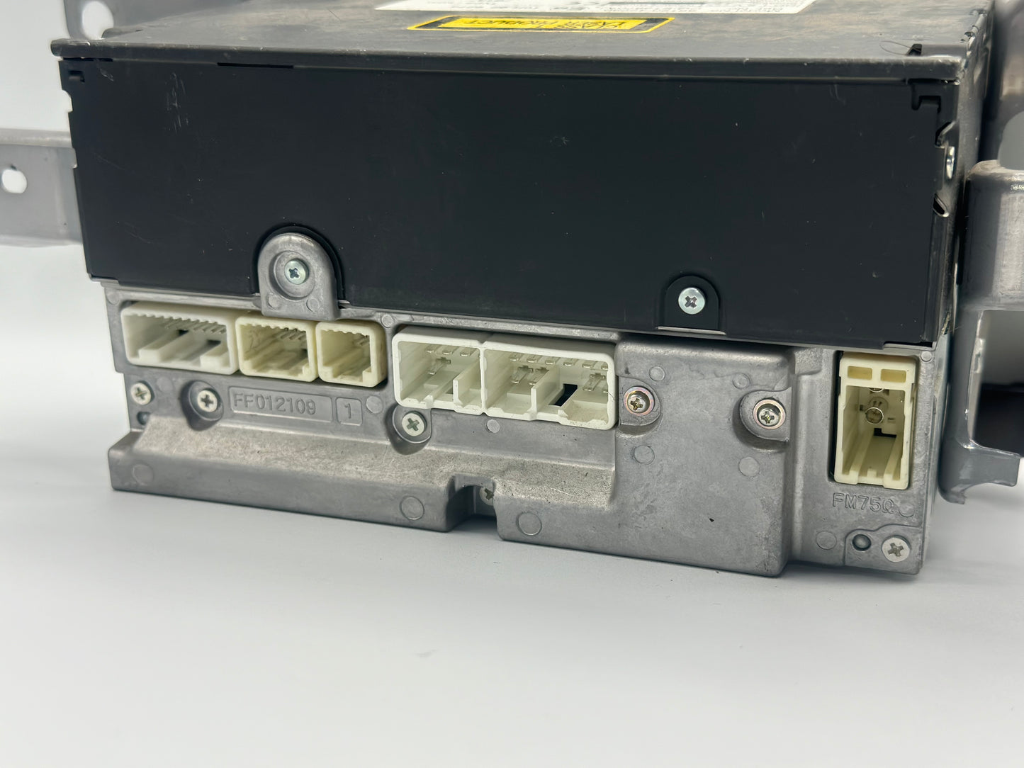 Autoradio dorigine Toyota Rav4 2009-2011 Am FM lecteur CD récepteur radio DXUWZ parfait état