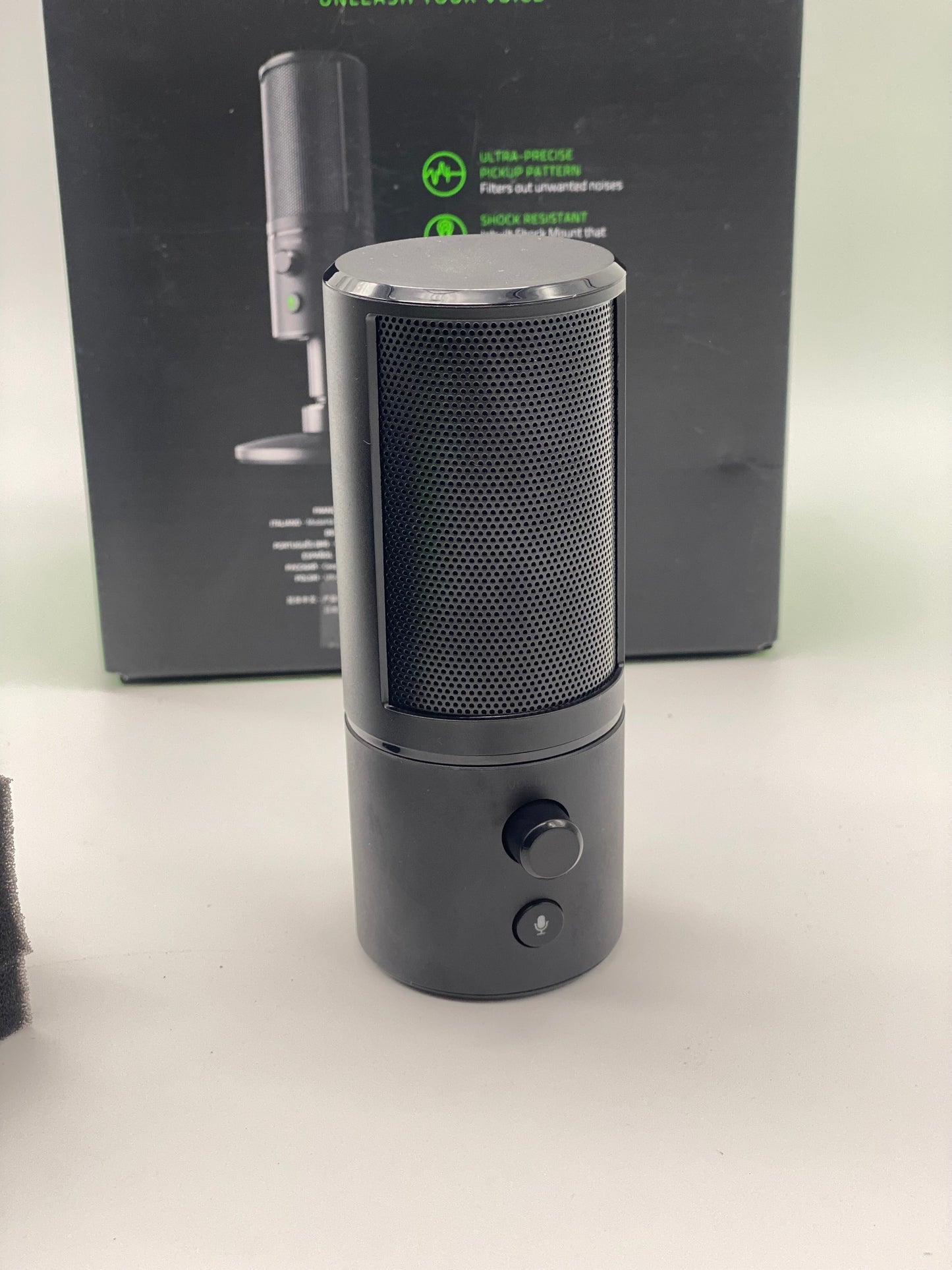 Razer Seiren X : micro à condensateur à directivité supercardioïde