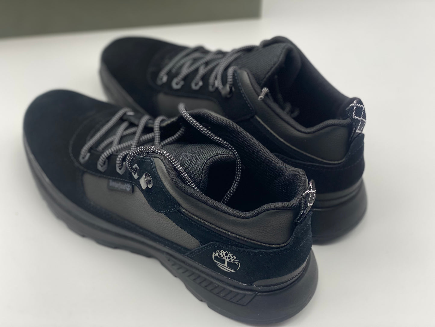 Chaussures montantes Timberland taille 43,5 neuves et authentique