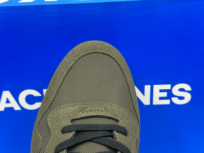 Chaussures baskets jack&jones pour homme neuves taille 44