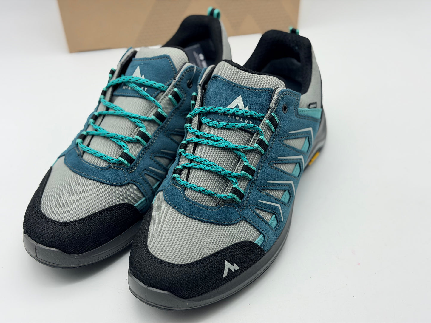 McKINLEY
CHAUSSURES DE TREKKING POUR FEMME MAGMUS AQX