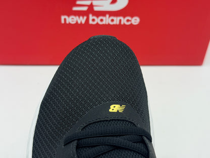 New Balance 411V3 Trainers
