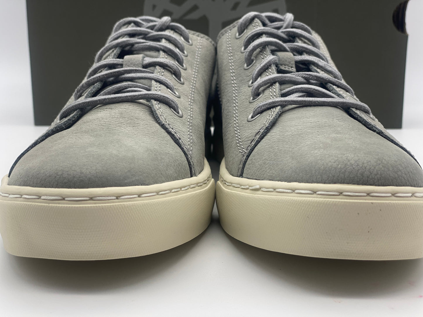 Chaussures Timberland neuves et authentique taille 43,5
