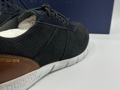 Sneaker Bugatti bleu foncé taille 44