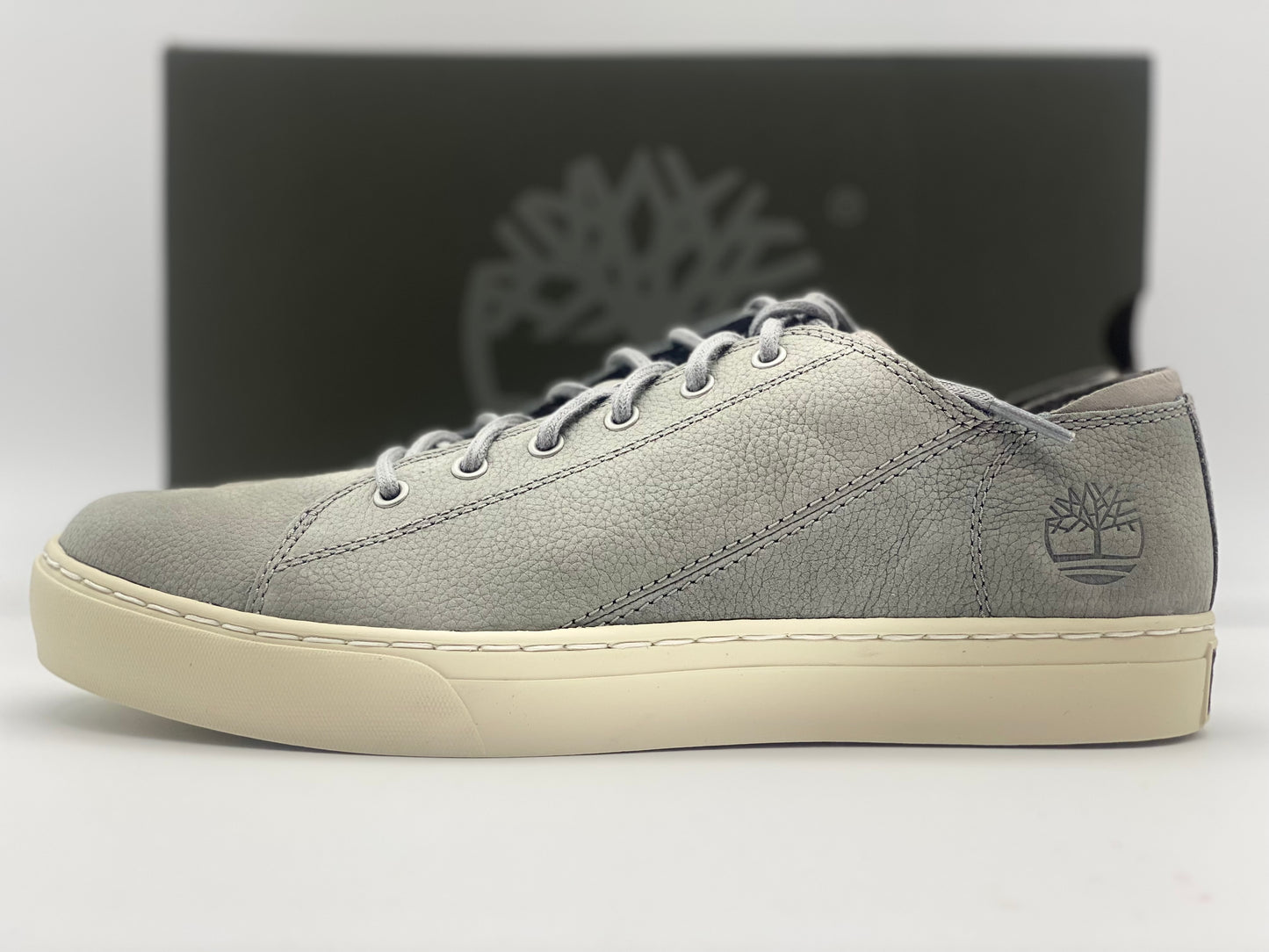 Chaussures Timberland neuves et authentique taille 43,5