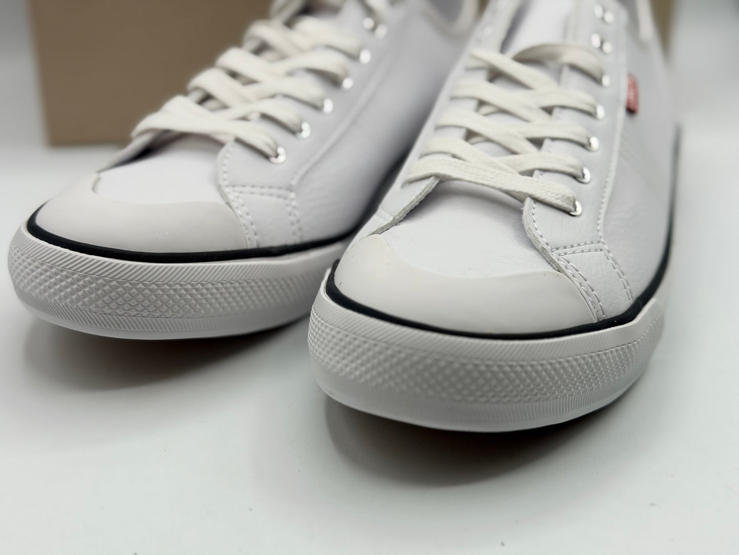 LEVI'S Baskets Hernandez Regular noir/blanc