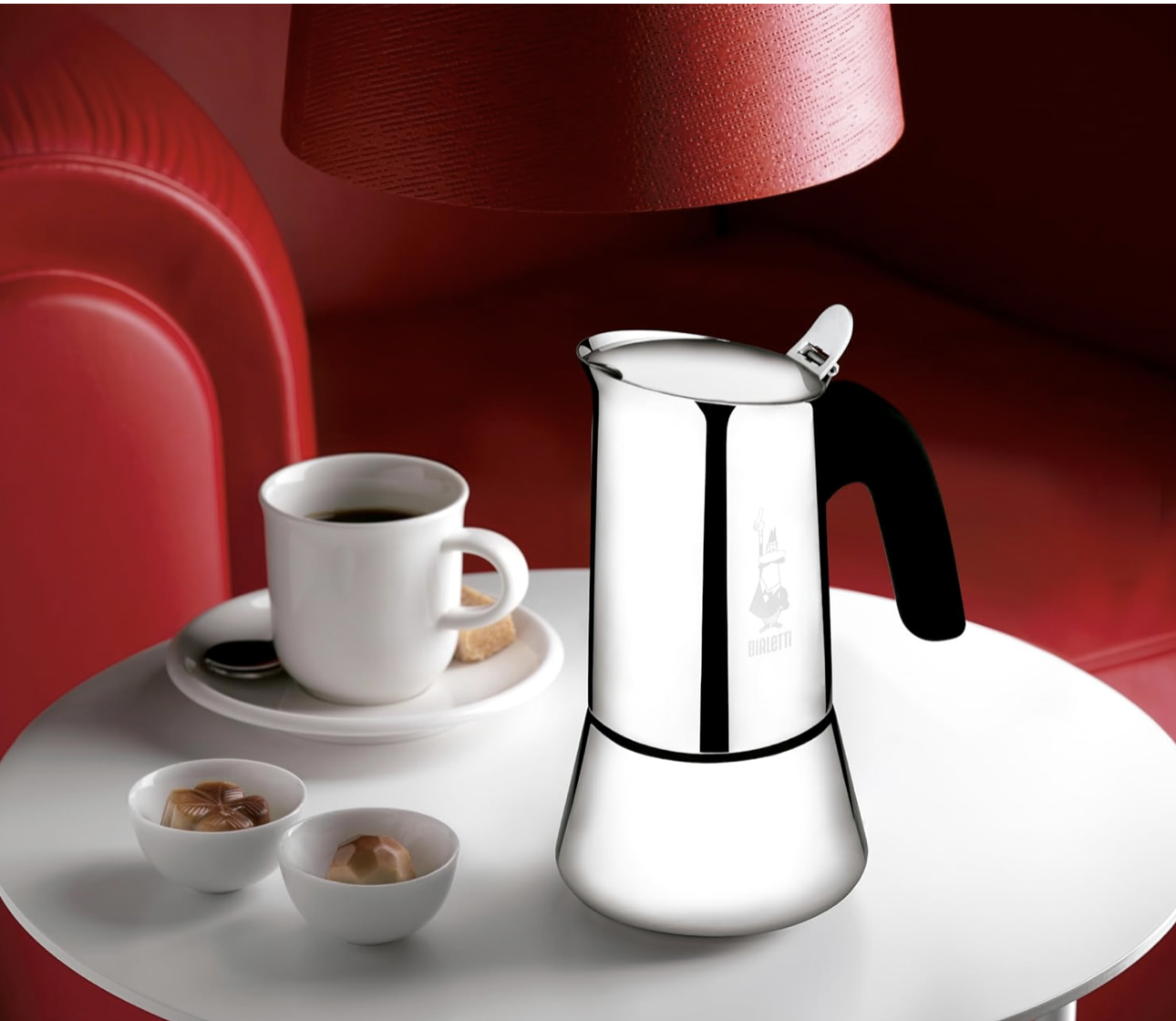 Bialetti - Nouvelle cafetière expresso Venus Induction, Plaque de cuisson en acier inoxydable, Adaptée à toutes les sources de chaleur, 6 Tasses, Aluminium, 235ml,Argent [Classe énergétique A+]