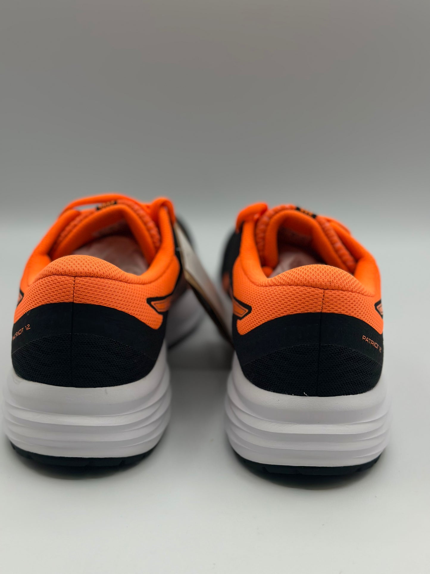 ASICS

Baskets Patriot Black Shocking Orange