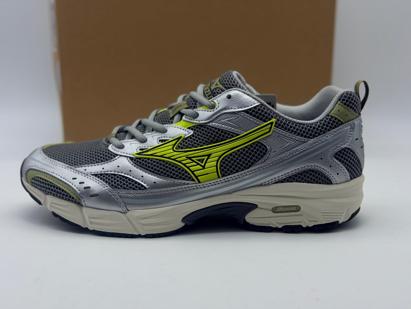 Baskets mizuno Unisex sportstyle
MXR SPORT