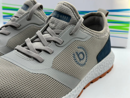 Basket bugatti Homme taille 44