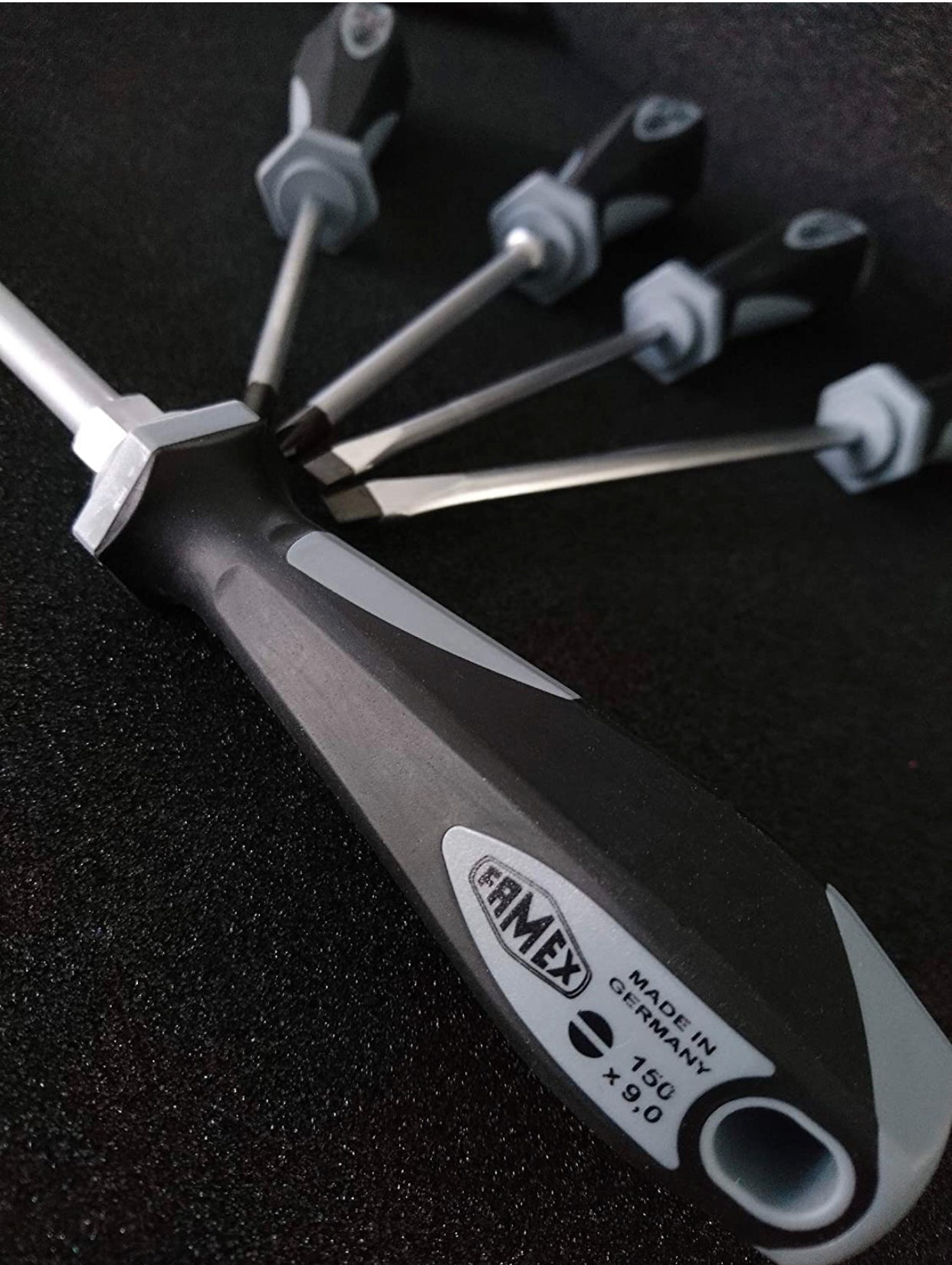 Jeu d'Outils Complet Haute Qualité (Import Allemagne neuf