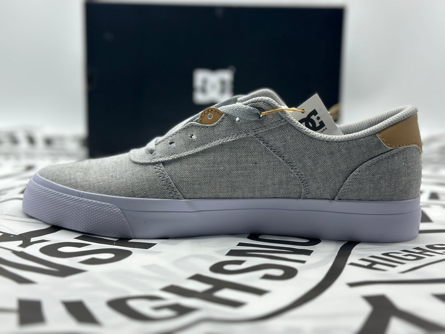 BASKETS POUR HOMME D&C neuves tailles 43