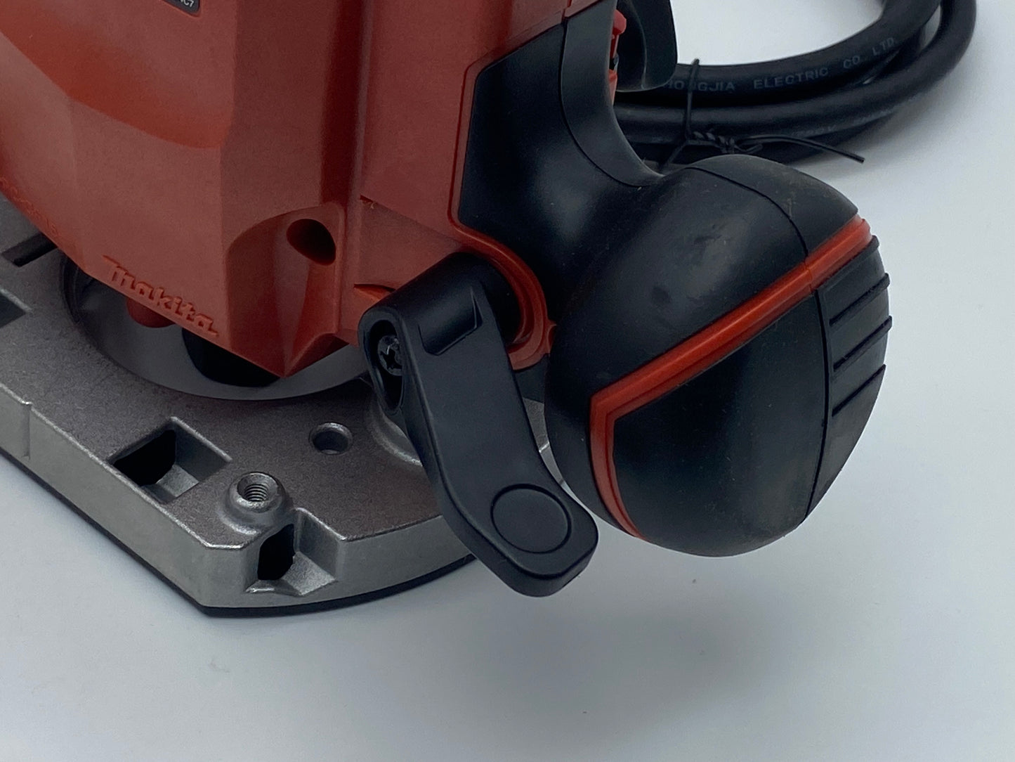 Défonceuse Routeur 900 W Orange et noir Makita