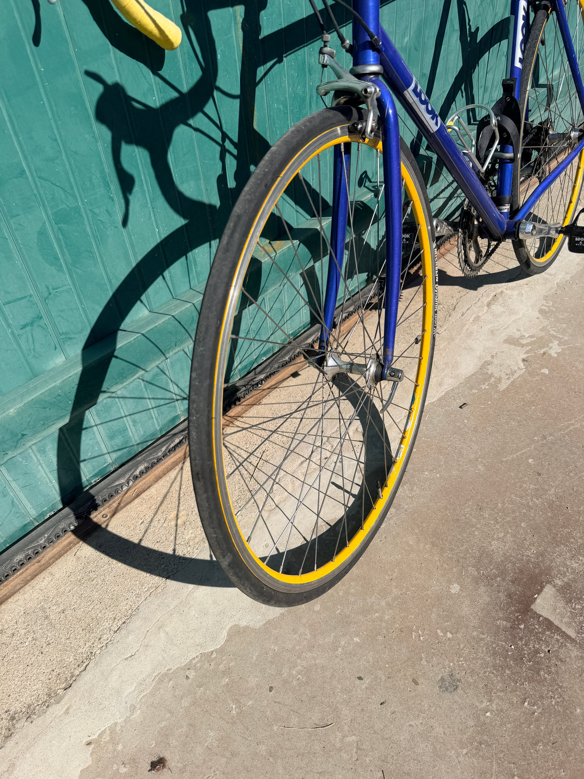 Vélo de Course Vintage LOOK – Bleu/Jaune – Occasion excellent État