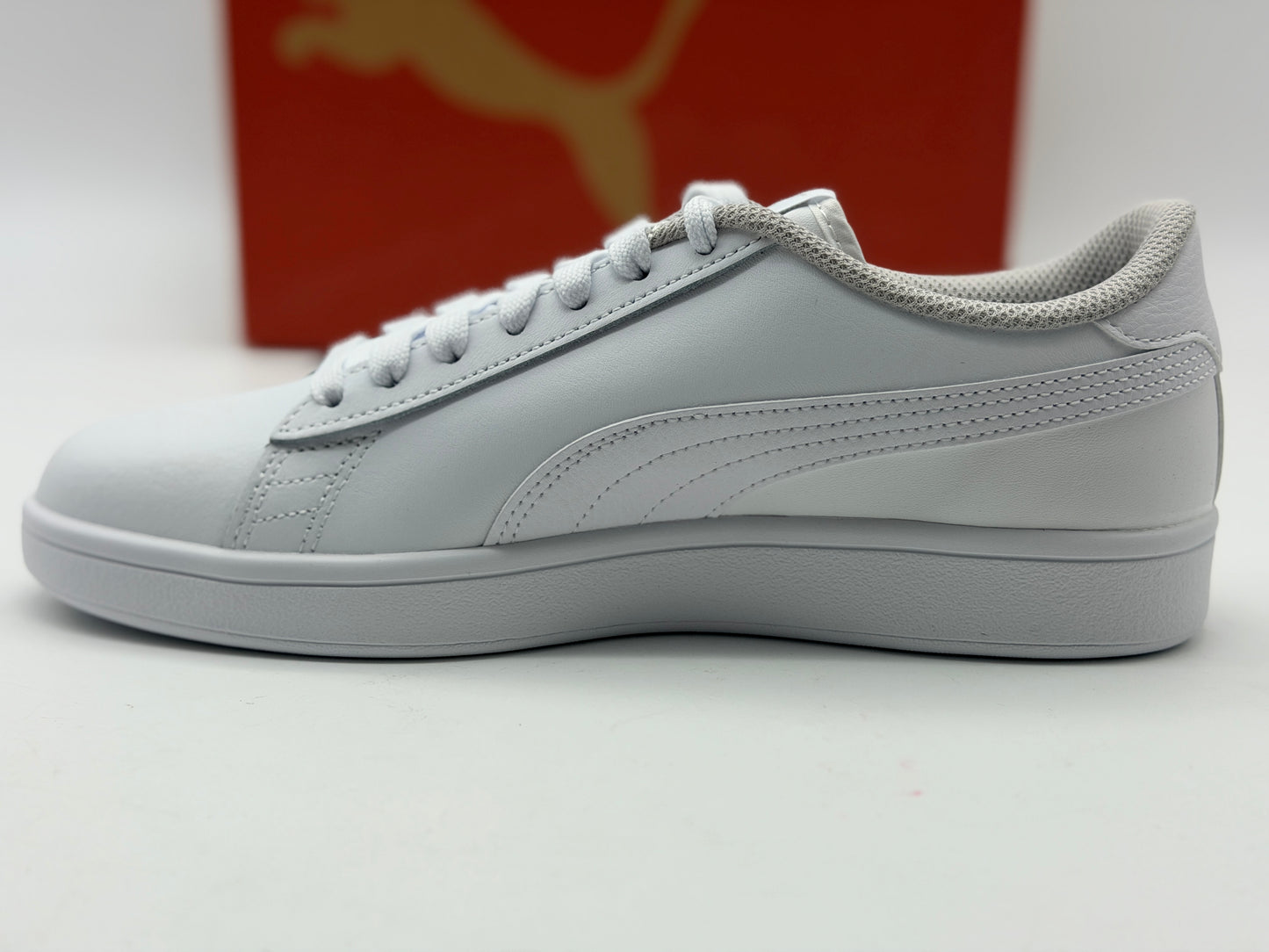 PUMA Unisex Smash V2 L2 jr -Top Sneakers