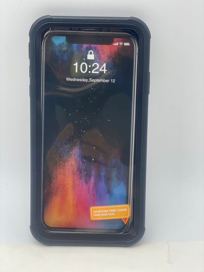 Coque iPhone XR- XS neuves anti choc anti poussières ultra résistantes