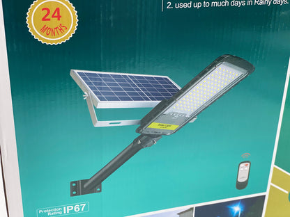 Lampadaire lampe solaire extérieur 80W 6500K 800LM avec télécommande IP67 étanche neuve