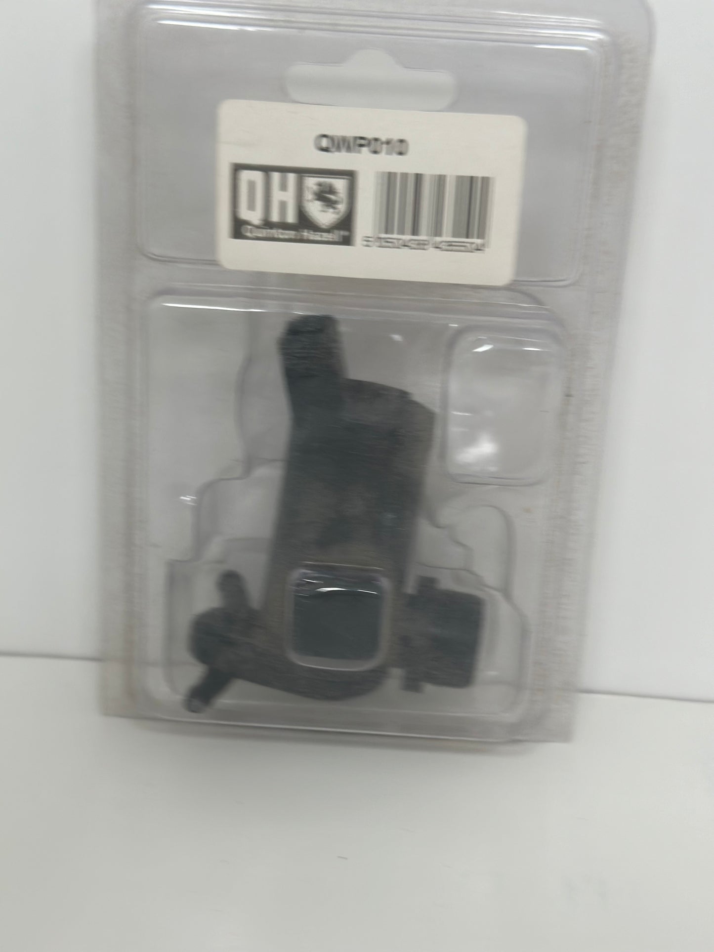QUINTON HAZELL QWP010 Pompe d'eau de nettoyage, nettoyage des vitres
12V, pour système de nettoyage des vitres
Réf.: QWP010
EAN: 5050438435504 pour ford Land Rover