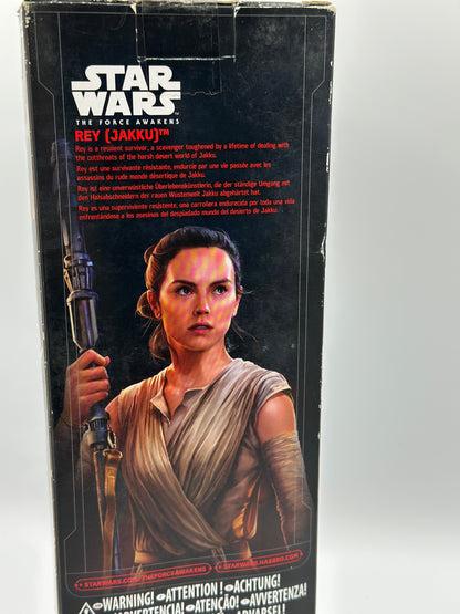 Figurine Star Wars REY (JAKKU) Disney Hasbro neuve