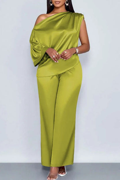 transfrontalier été décontracté Costume en satin pour femmes Col incliné Ensemble de pantalons à manches courtes