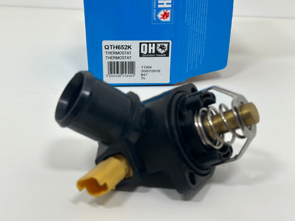 QUINTON HAZELL QTH652K Thermostat d'eau
Température d'ouverture: 103°C, avec joint d'étanchéite
Réf.: QTH652K
EAN: 5050438258929 pour Citroën,Peugeot, fiat