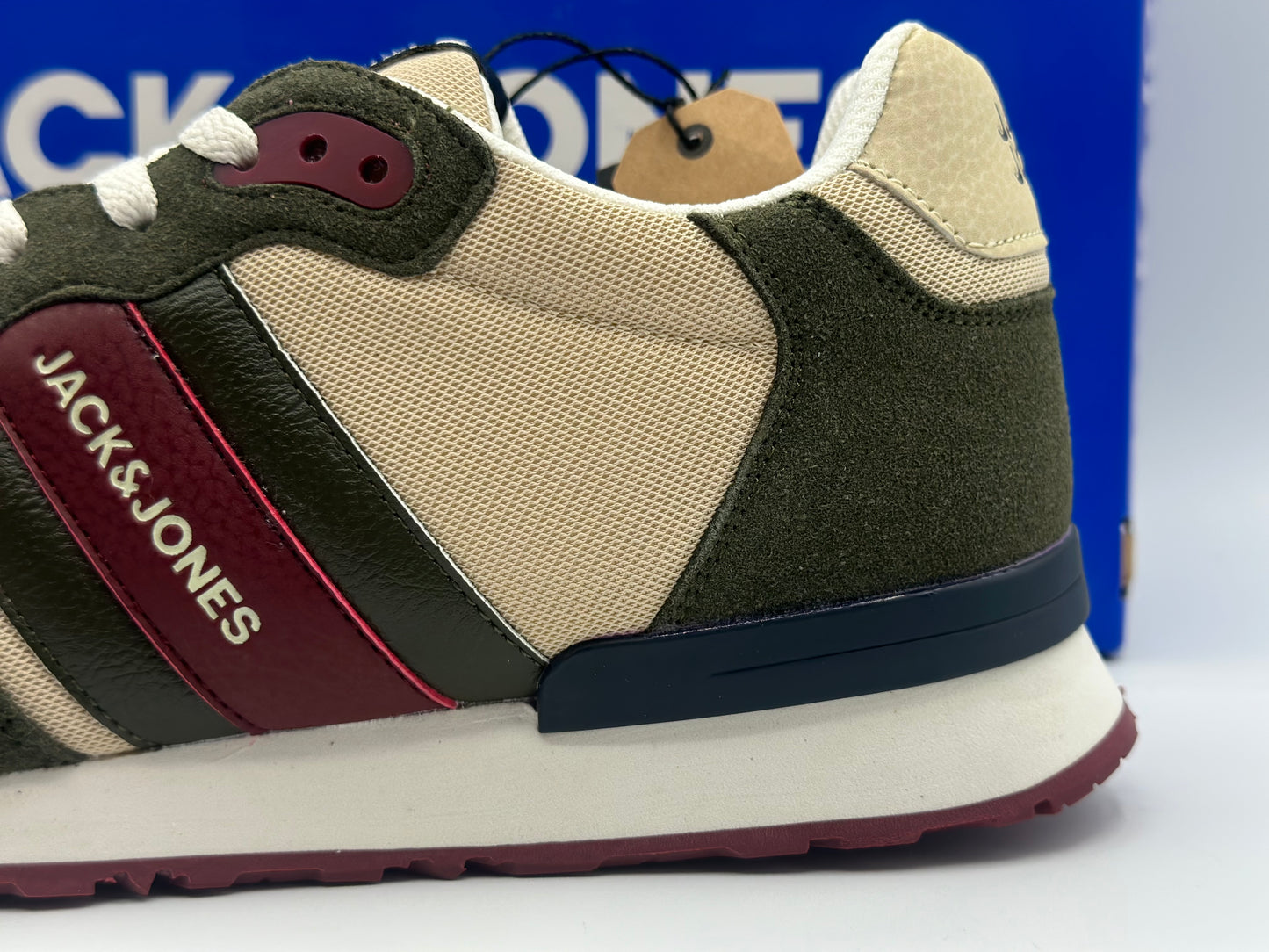 Chaussures baskets jack&jones pour homme neuves taille 44