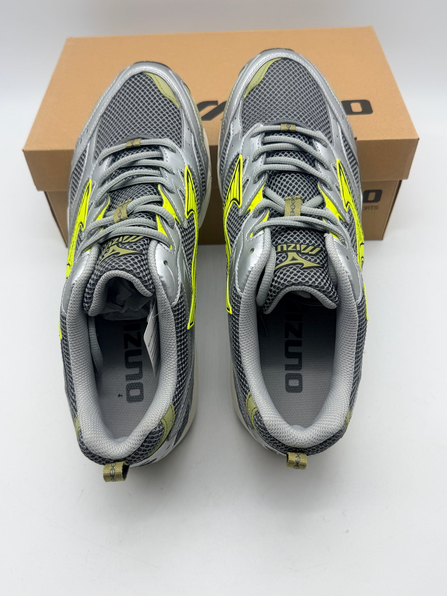 Baskets mizuno Unisex sportstyle
MXR SPORT