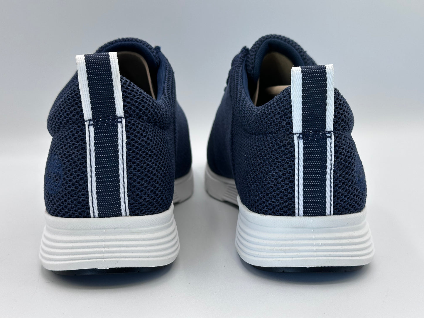 Timberland Baskets basses à lacets pour homme en bleu foncé