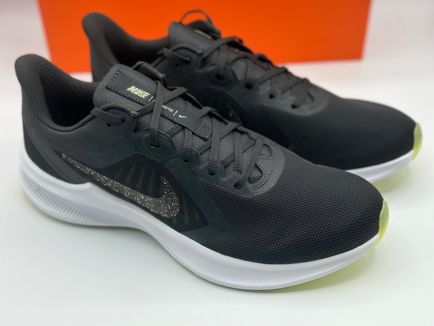 Nike, Basker. Homme neuve et authentique taille 43
