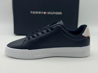 Tommy Hilfiger Baskets Homme Détail Essential en Cuir, Noir (Black/Black), 43