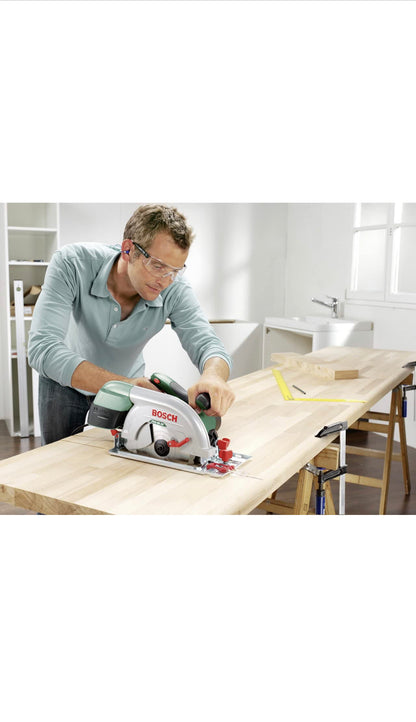 Scie circulaire filaire Bosch (1200W, livrée avec lame pour bois, butée Parallèle neuve