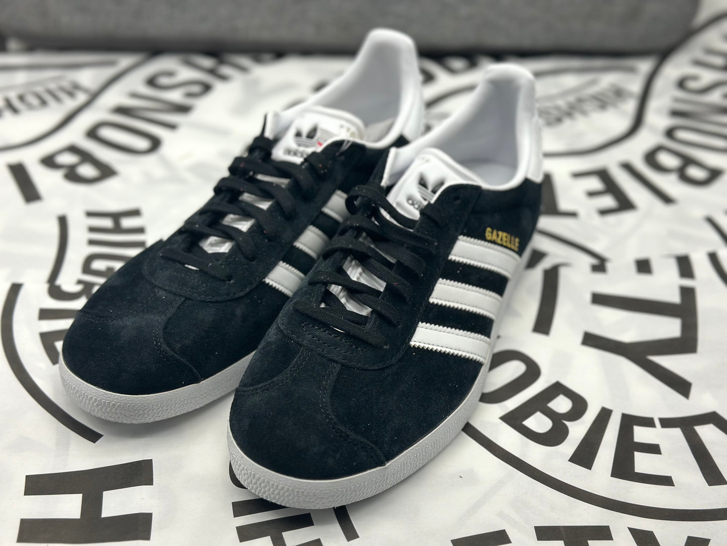 CHAUSSURE ADIDAS GAZELLE