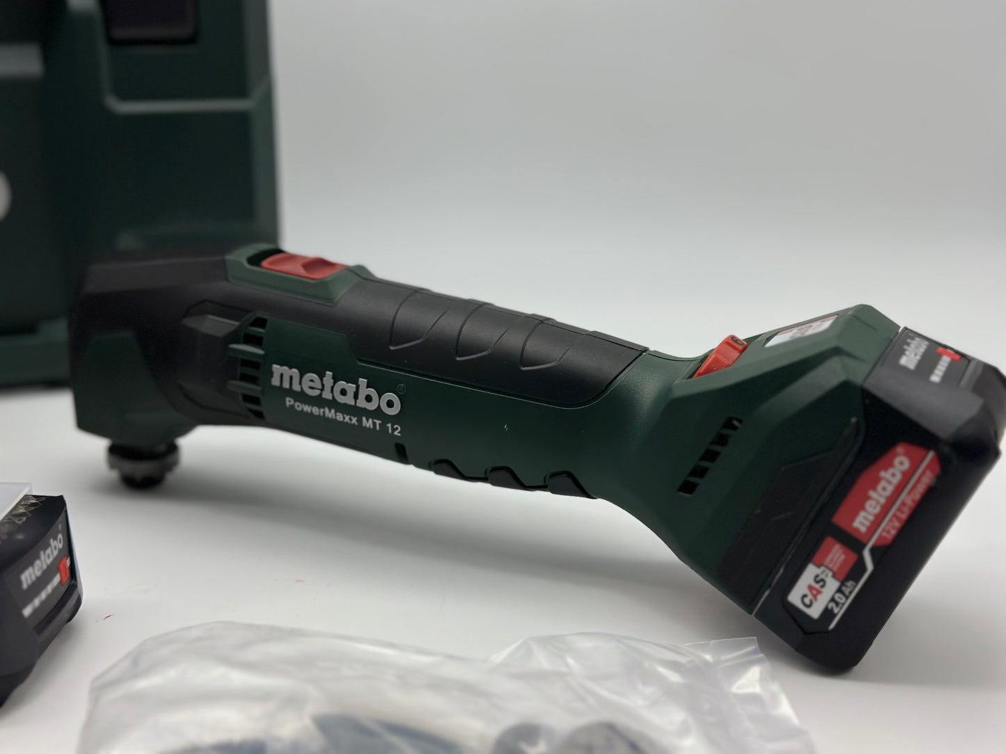 Metabo PowerMaxx MT 12 Outil multifonctions avec batterie LiPOWER 12 V (2 x 2 Ah)