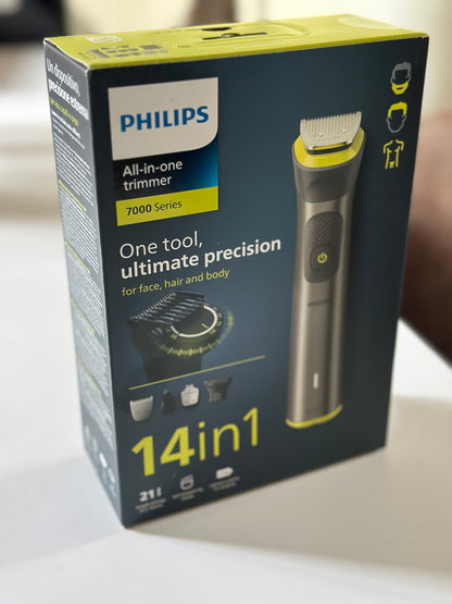Philips Multigroom Series 7000 - Tondeuse tout-en-un équipée de 14 sabots pour le visage, la tête et le corps, et 21 hauteurs de coupe (de 0,5 à 16 mm) pour une précision ultime (modèle MG7930/15)