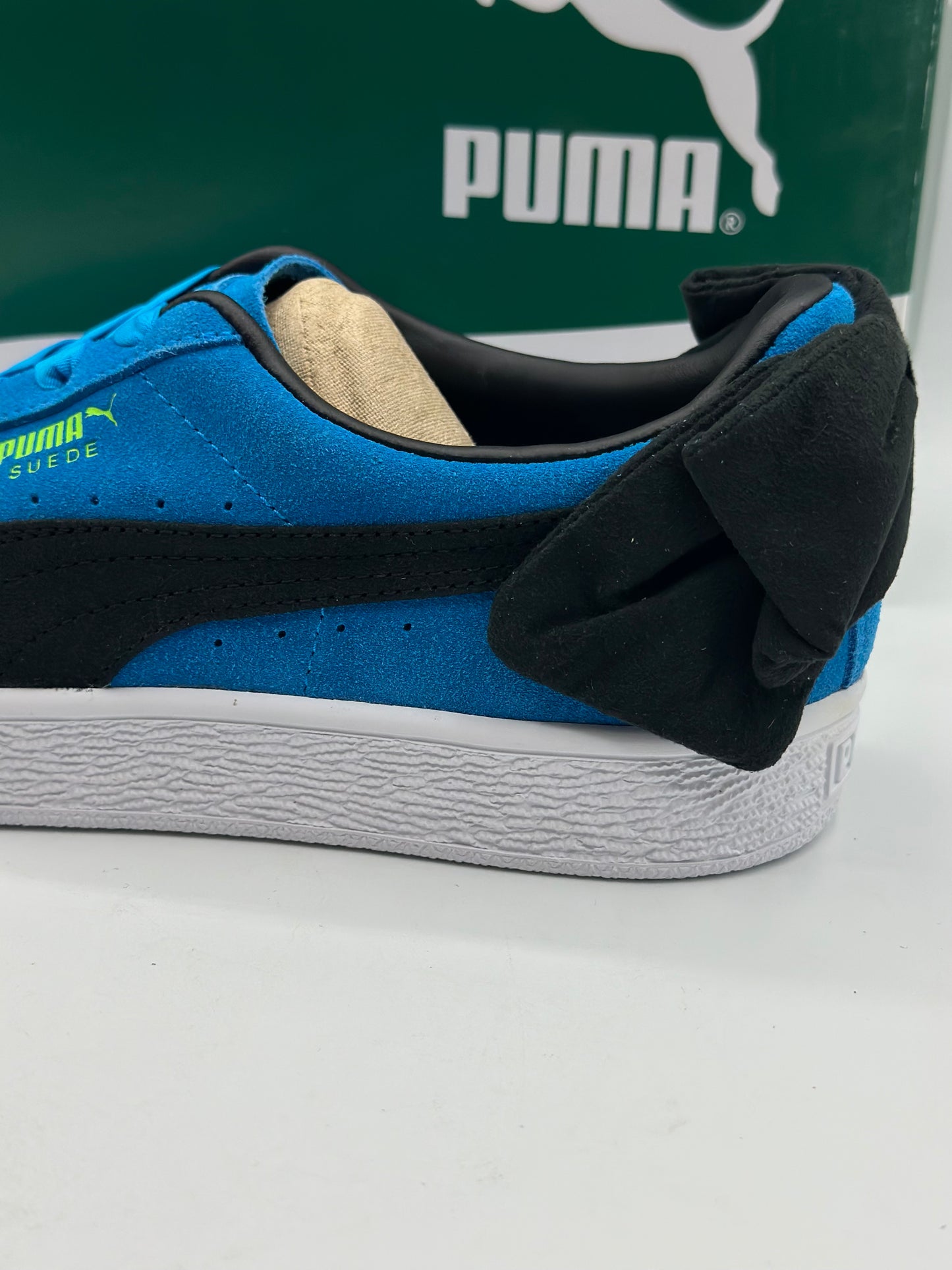 PUMA Basket Bow Chaussures de tennis pour femme Noir, Noir , 40 EU