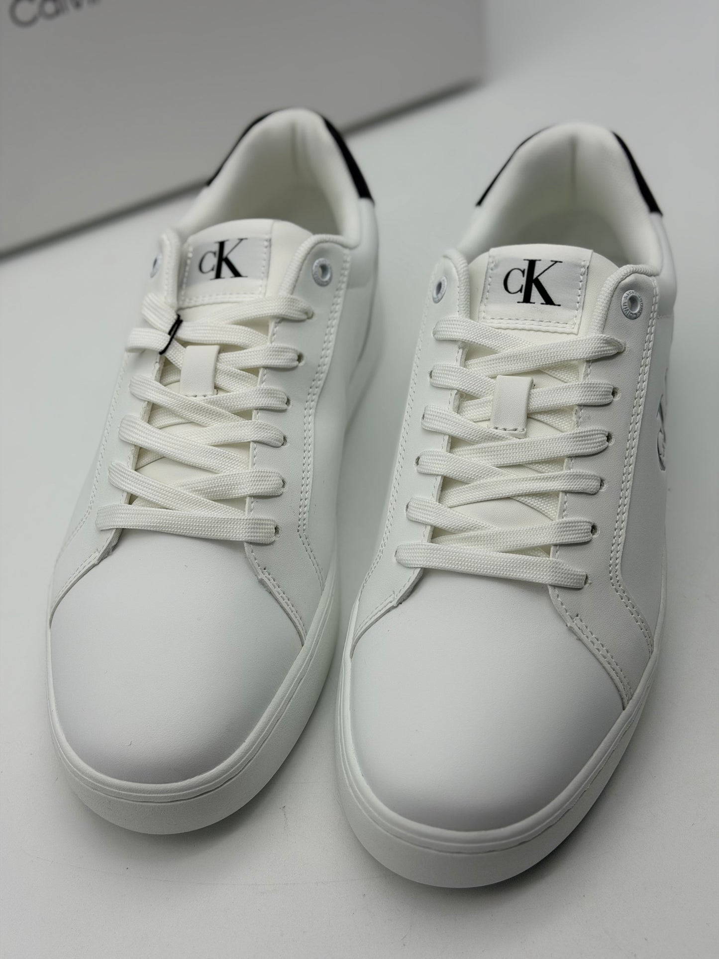 CALVIN KLEIN
Baskets Classic Cupsole Mono Leather Bright White Black