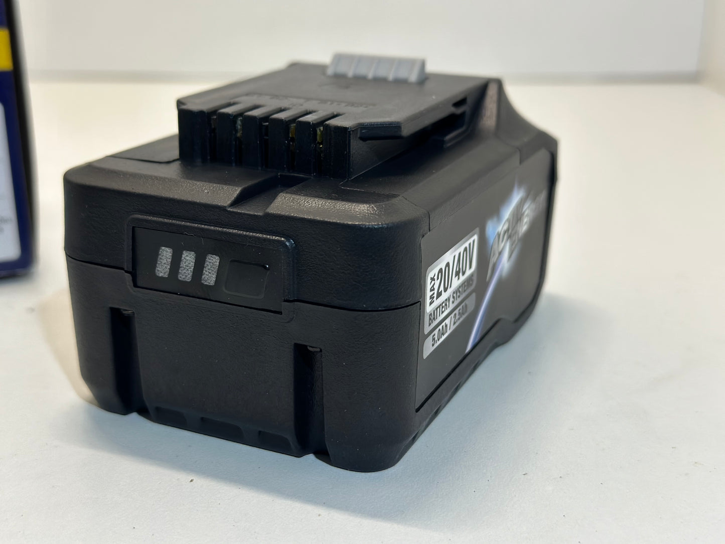 Batterie 20/40 v  puissance variable 2,5-20v et 5ah-40v ACTIV ENERGY
Neuf