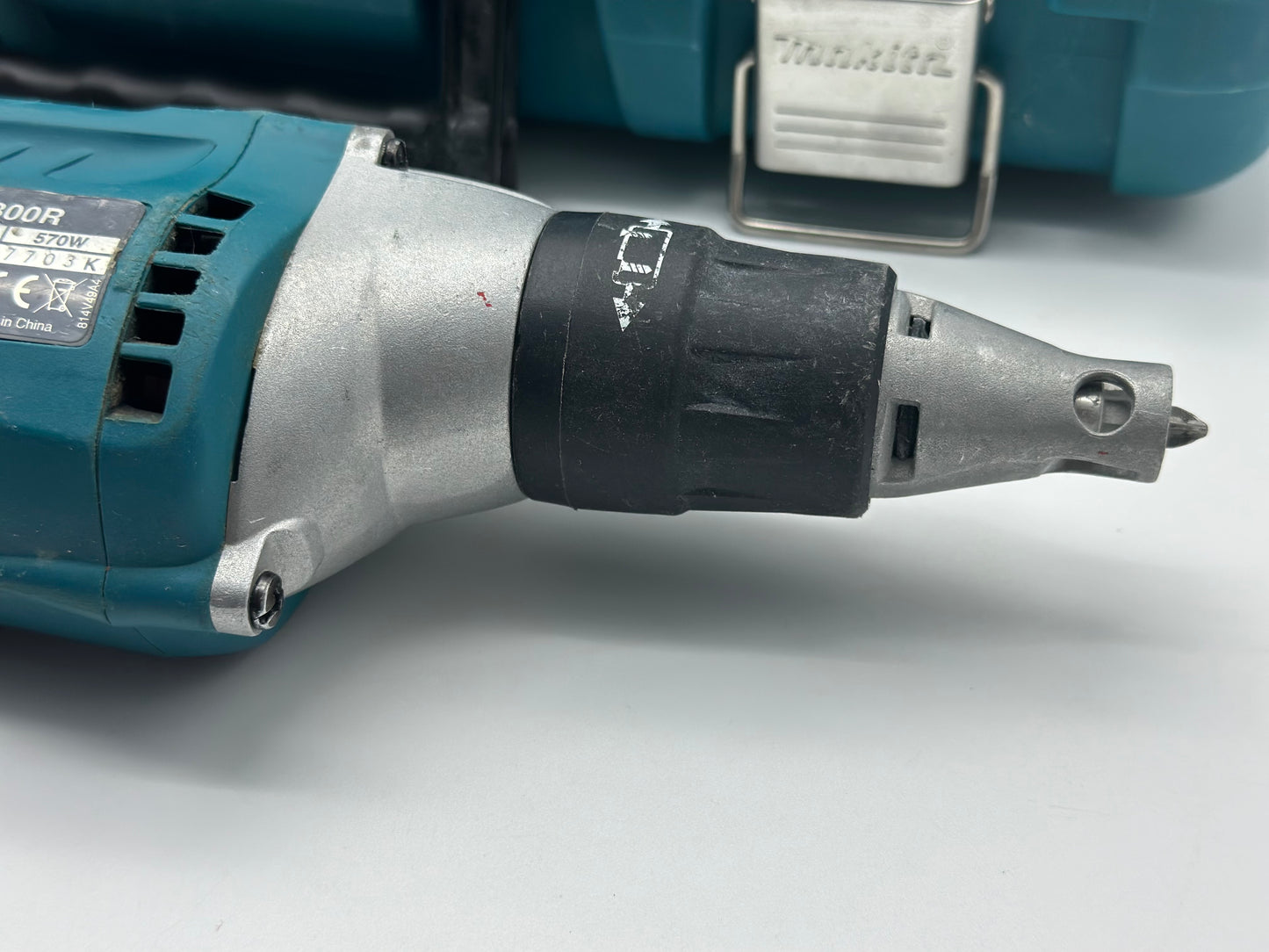 Visseuse plaque de plâtre 570 W - Makita FS6300R parfait état