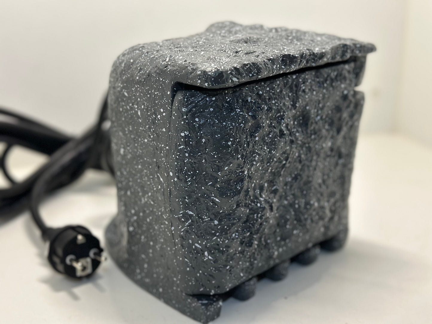 Prise Exterieure Etanche décoratif, 4 Prises 10A/2500W, ou 2 prises +prorgammateur ou Bluetooth