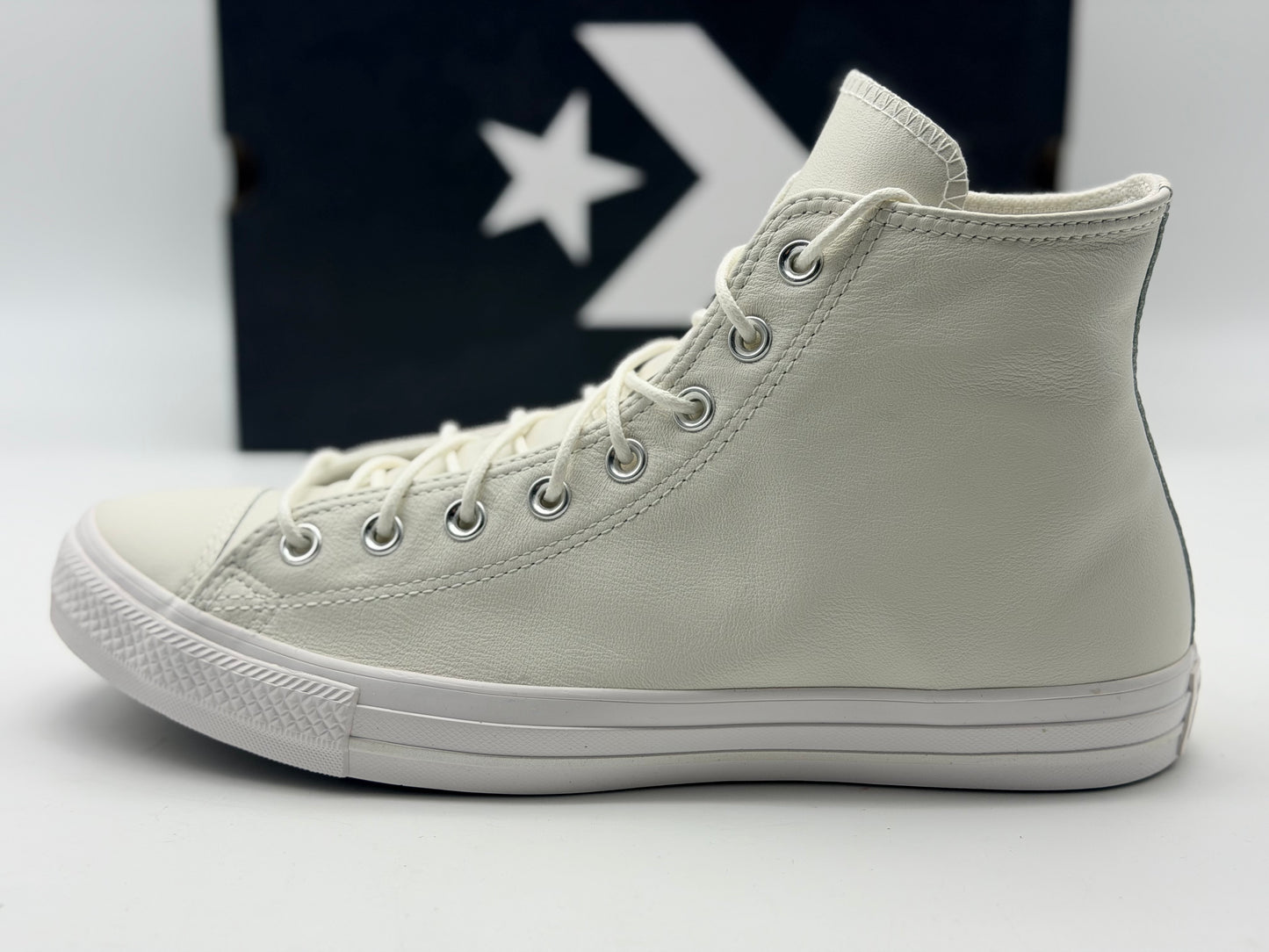 Converse
Chuck Taylor All Star Hi Vintage Blanc